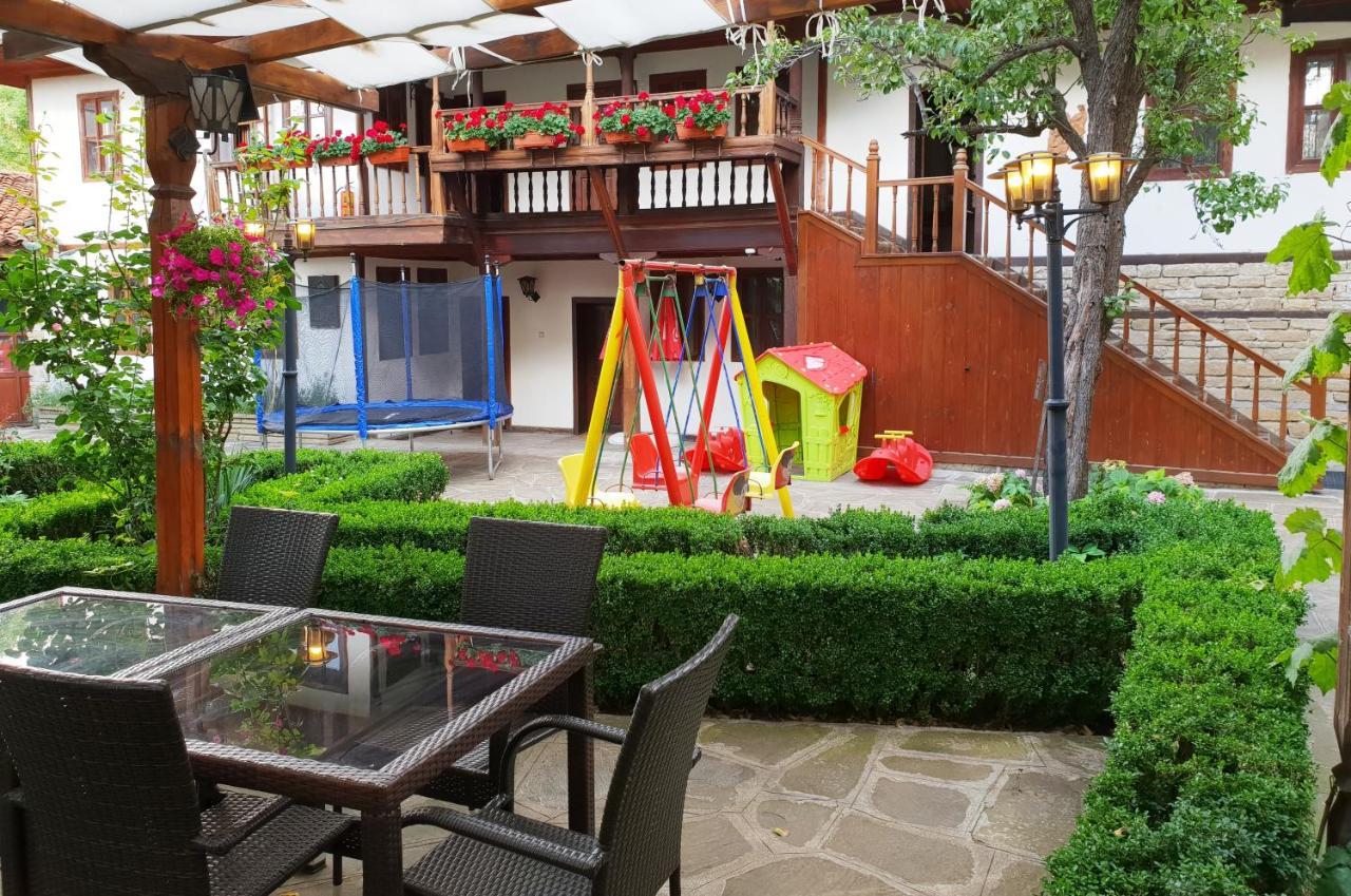 National Palace Wine & Spa Hotel Sliven Extérieur photo
