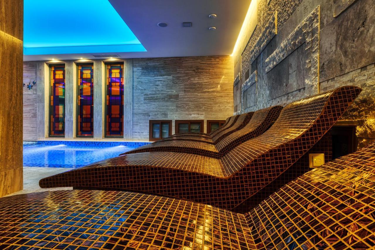 National Palace Wine & Spa Hotel Sliven Extérieur photo